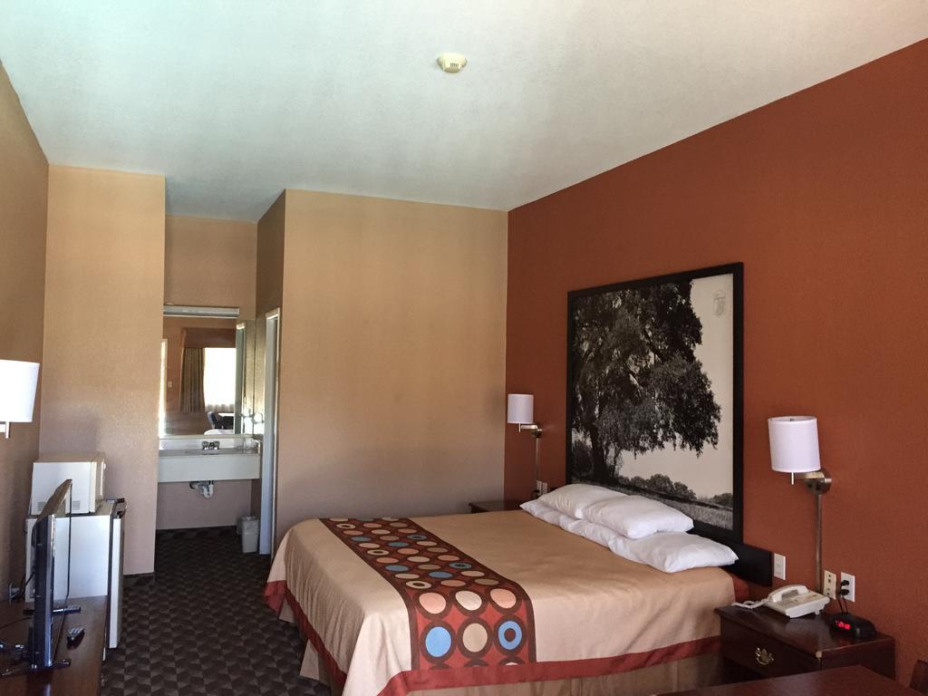 Motel Super 8 By Wyndham Bastrop Tx Esterno foto