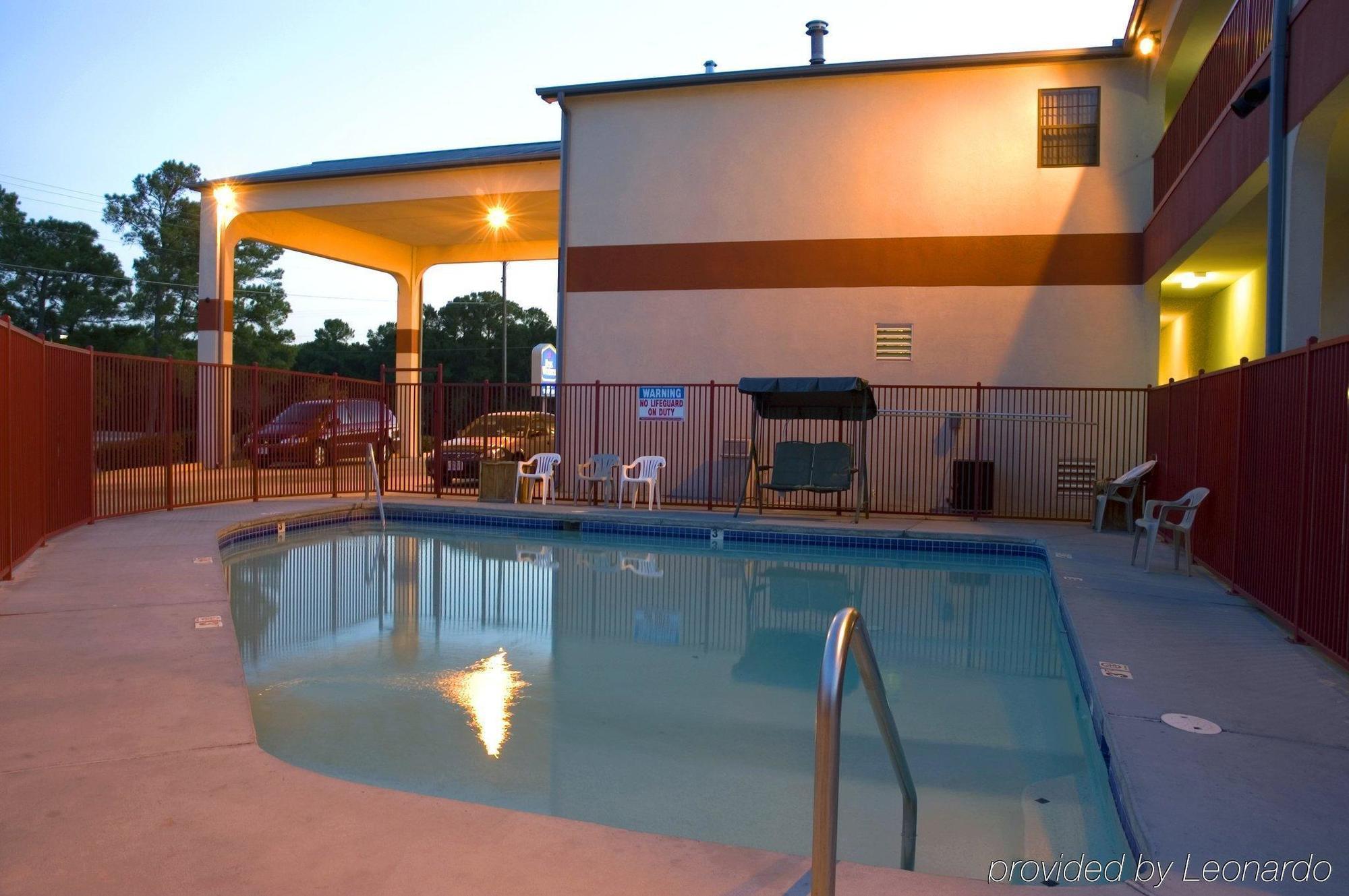 Motel Super 8 By Wyndham Bastrop Tx Esterno foto