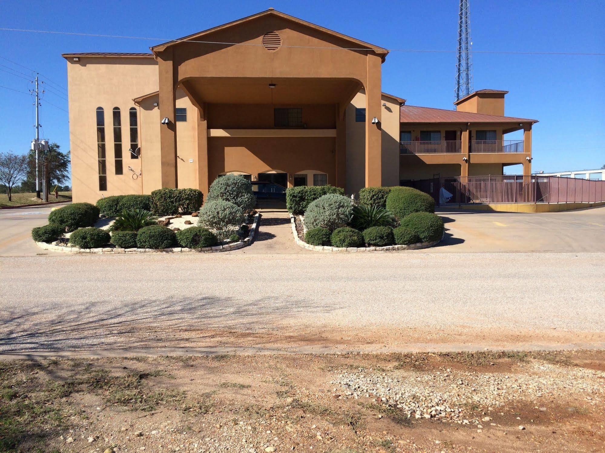 Motel Super 8 By Wyndham Bastrop Tx Esterno foto